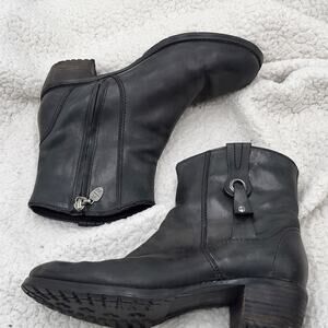 Red Wing Boots Women’s Inez 4903 Ankle Boot Mid Block Heel Pull On Boots SZ 6.5